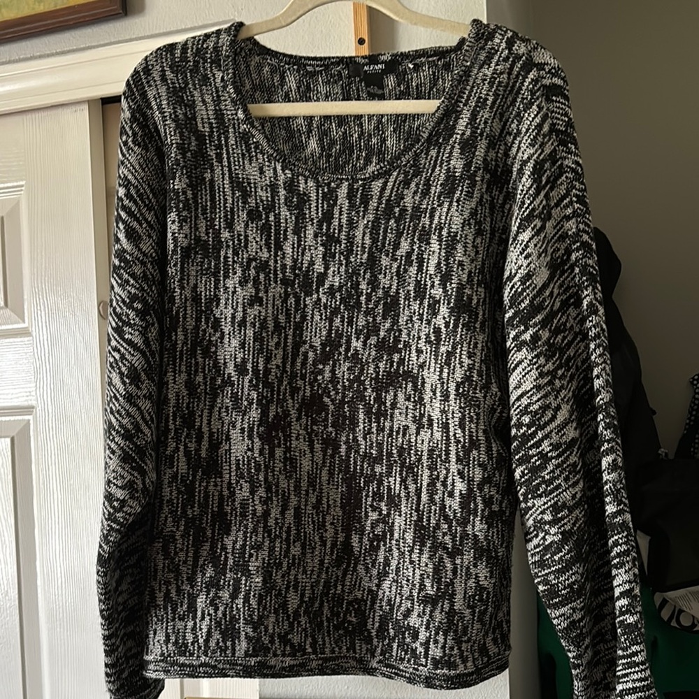 Alfani Black and‎ White Knit Sweater
